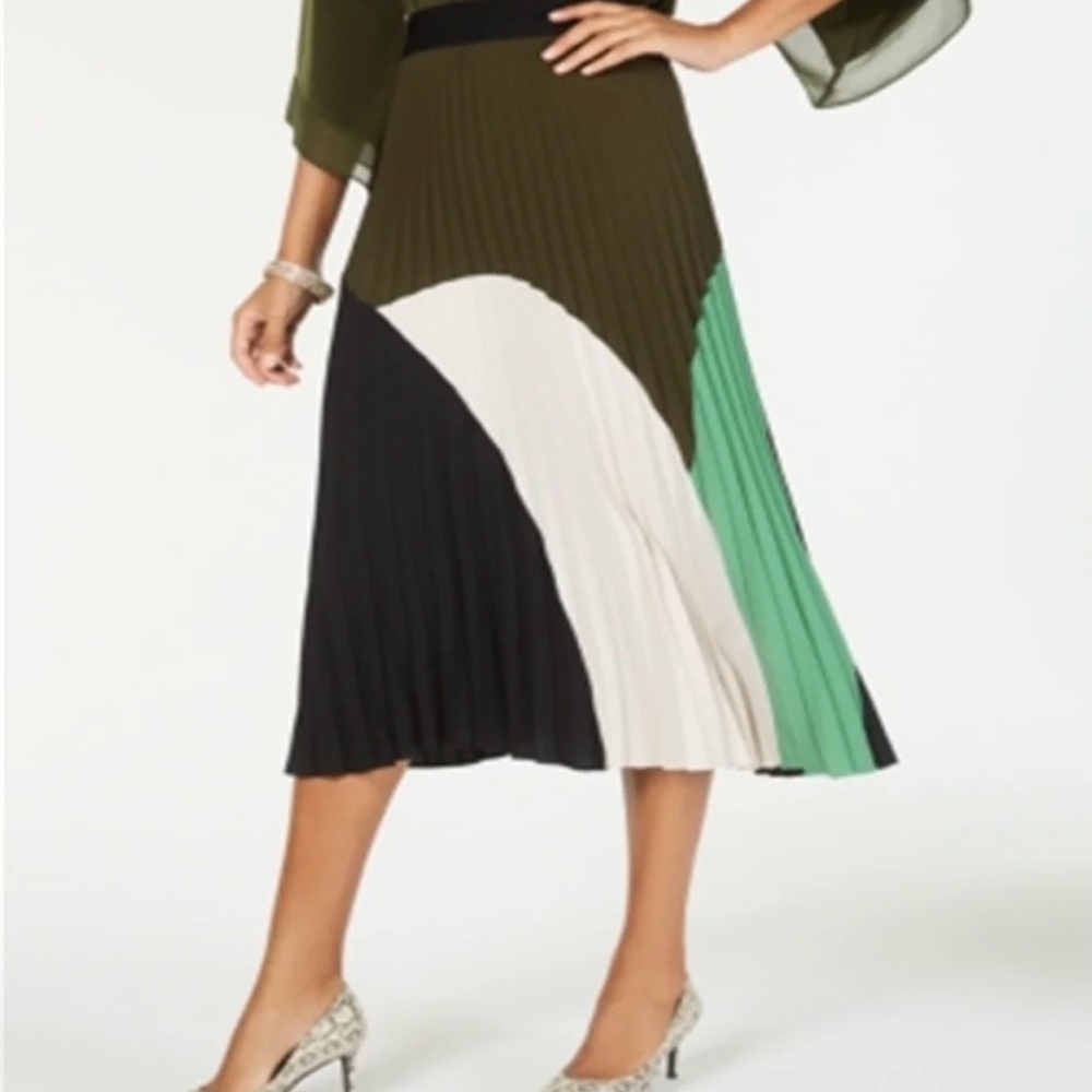 Women's Color Block Pleated Midi Skirt‎ Size Medium Womens Skirt office mature